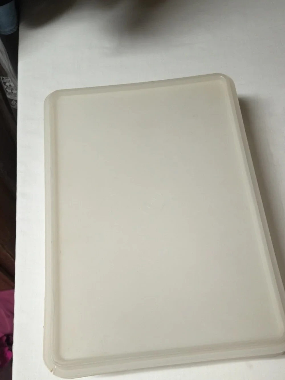 Tupperware Cream Tablet Storage Tray 290-9 Container Vintage With Lid
